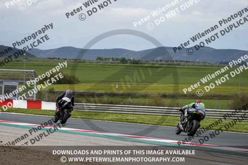 cadwell no limits trackday;cadwell park;cadwell park photographs;cadwell trackday photographs;enduro digital images;event digital images;eventdigitalimages;navarra;no limits trackdays;peter wileman photography;racing digital images;trackday digital images;trackday photos